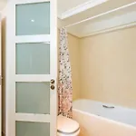 Bright And Welcoming شقة *