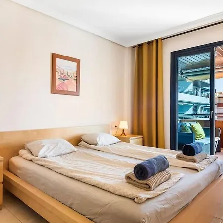 Bright And Welcoming Apartment *